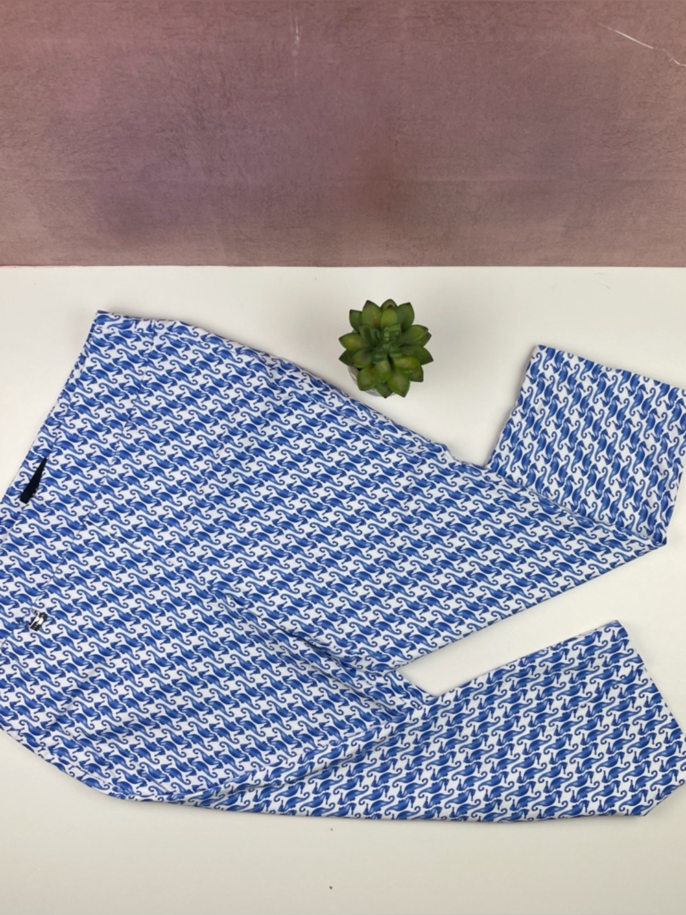 Premise Blue White Seahorse Beach Capri Pants Women Size Large